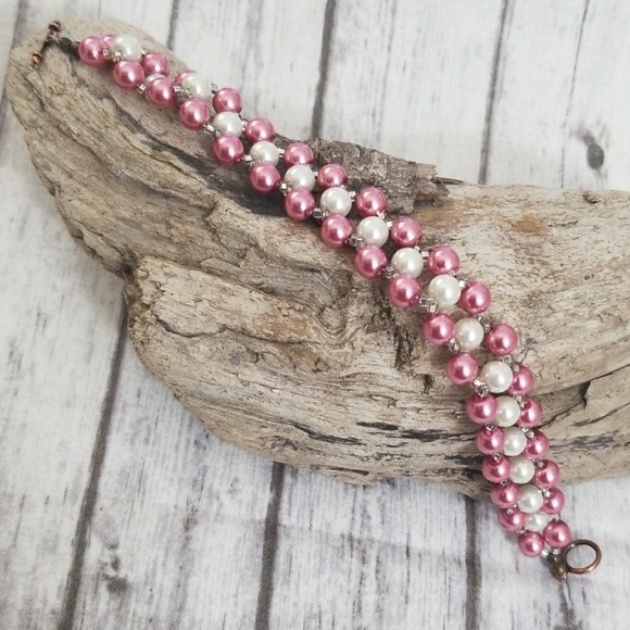 Pink & white glass pearl beaded bracelet - Picture 3 of 8